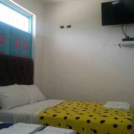 Hostal Johnnier Macao Punta Cana Værelse billede