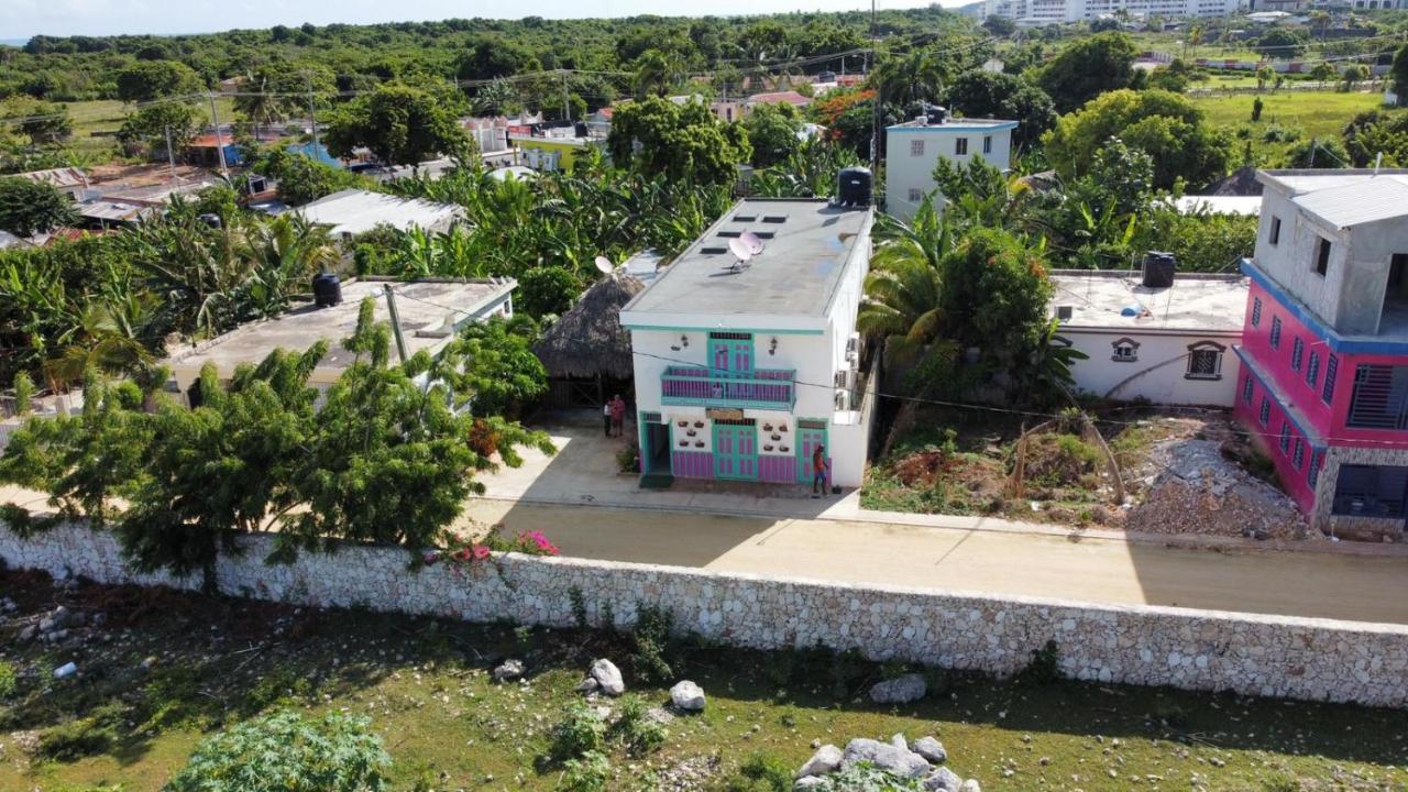 Hostal Johnnier Macao Punta Cana Eksteriør billede