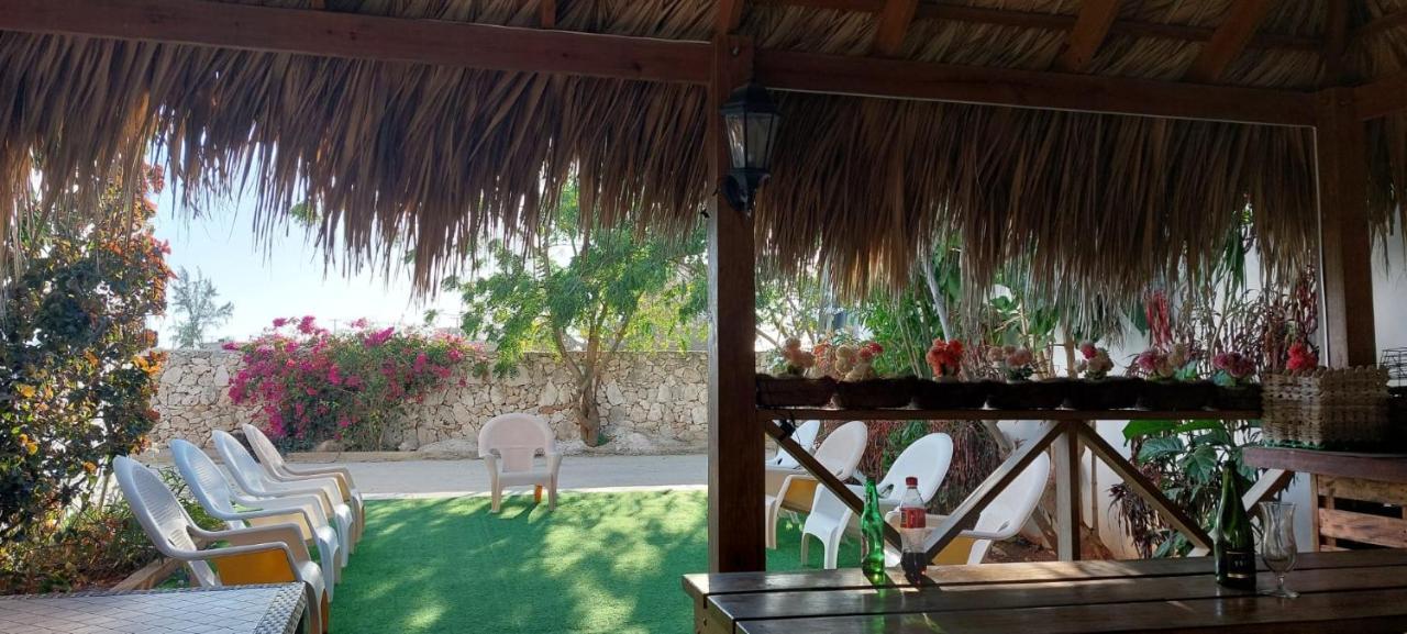 Hostal Johnnier Macao Punta Cana Eksteriør billede